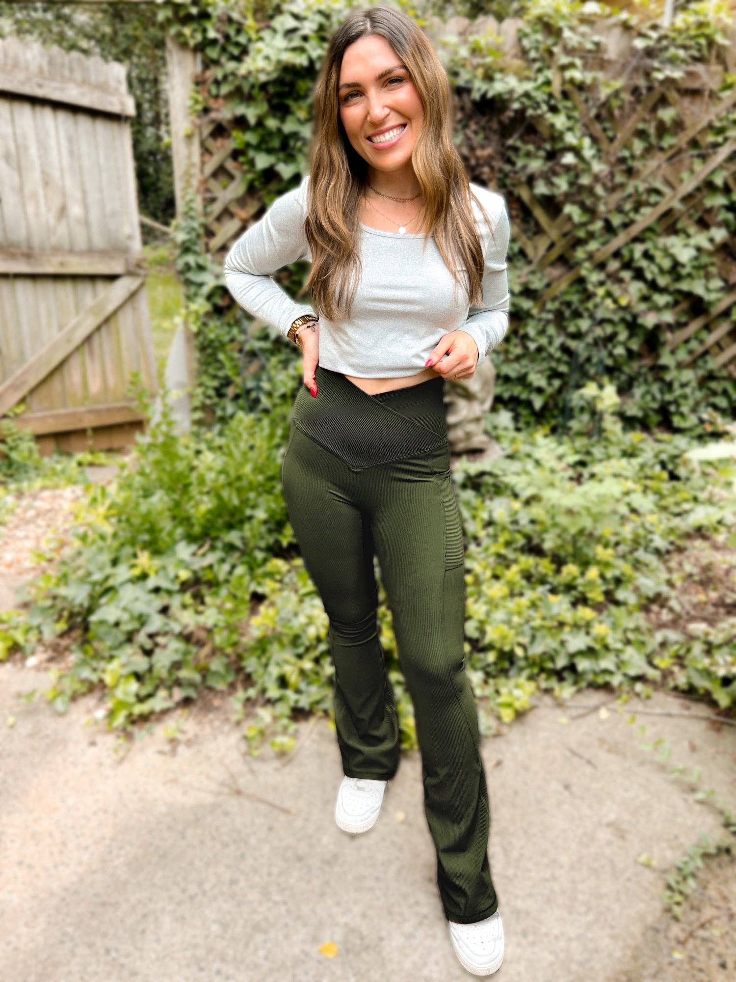 Girl Code Couture - Venta al por mayor Leggings deportivos/cómodos - Mujer - Leggins acanalados Molly Max Sculpt - Flare4