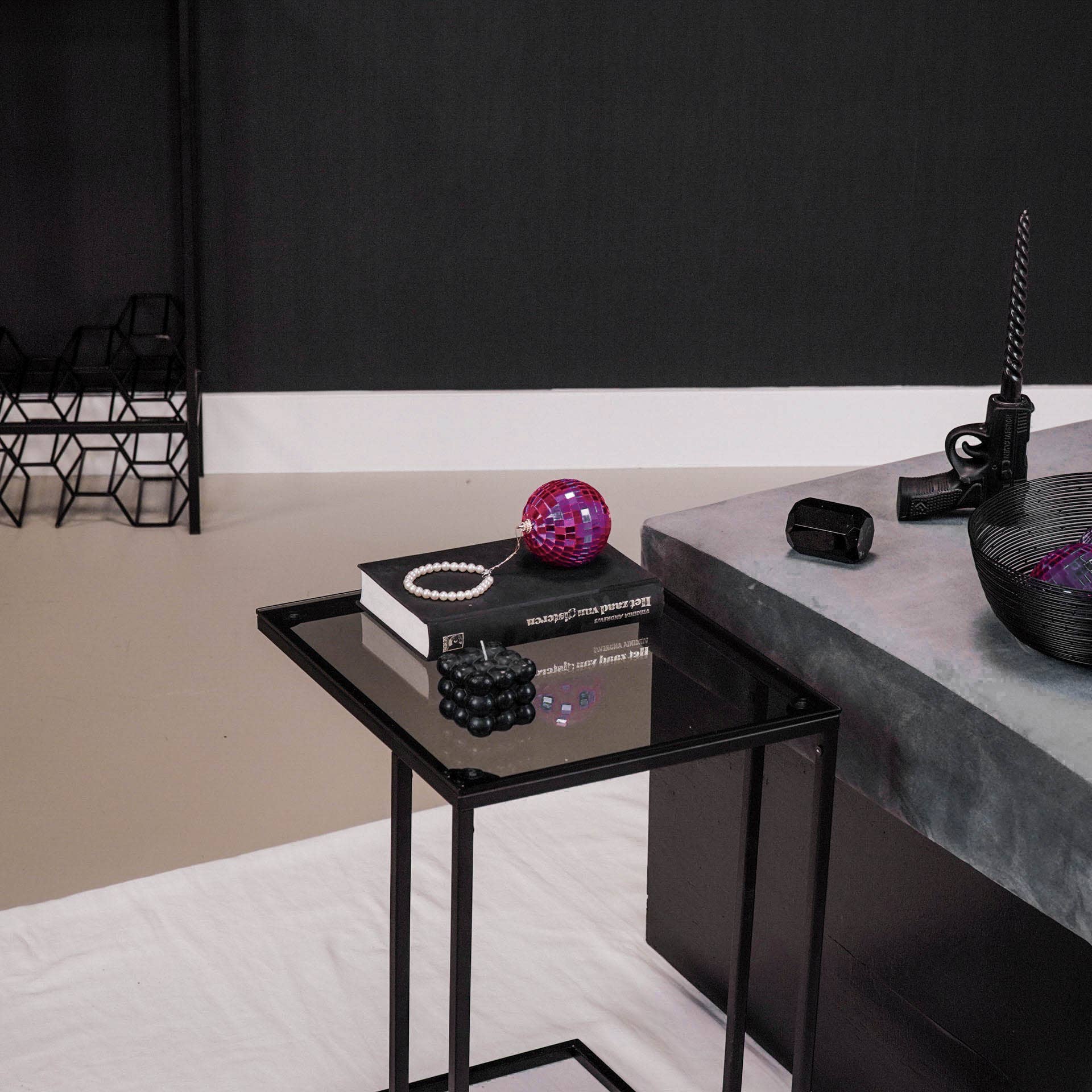 Housevitamin bv - Wholesale Ornament - Christmas Decoration -  Christmas Hanger - Discoball - Foam - Pink - 10x10x10cm6