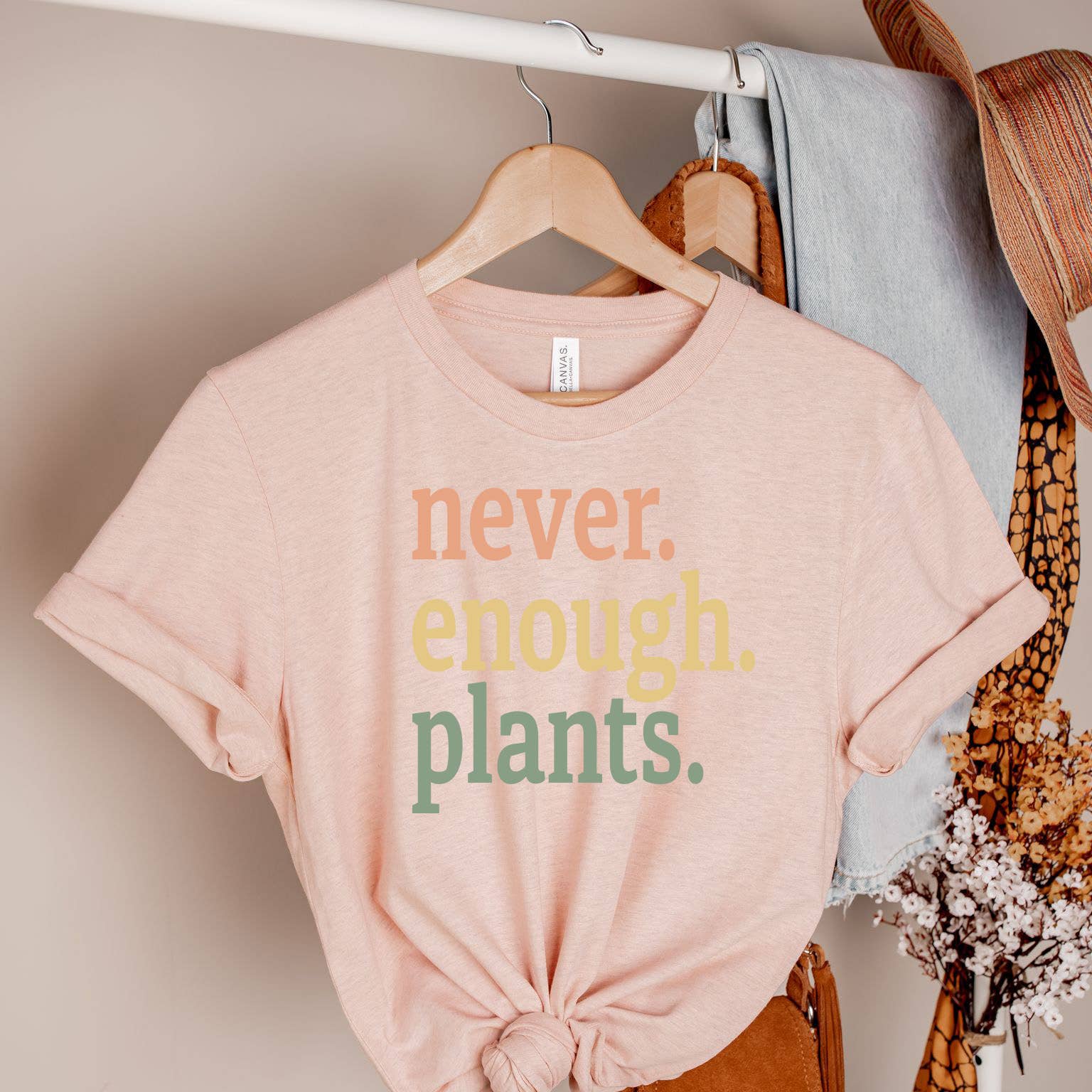 One Nine - Wholesale T-shirt met print - Dames - Nooit, genoeg, planten -Bella1
