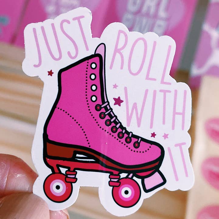 Roller Skate Laptop Sticker | Skating | Citat | Æstetisk | Roller Blades | Sticker Pack | Sjove Decals for engroshandel hos Design By Emma
