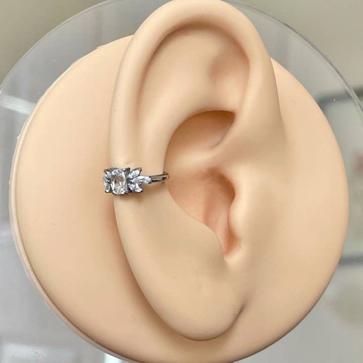 Elara Body Jewelry - Wholesale Single Earring - Silver Conch Piercing (16G | 8mm or 10mm | Titanium | Silver or Gold)9