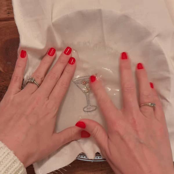 Chasing Threads - Wholesale Embroidery/Cross Stitch Supplies - Stick & Stitch Embroidery Kit - Cocktails5