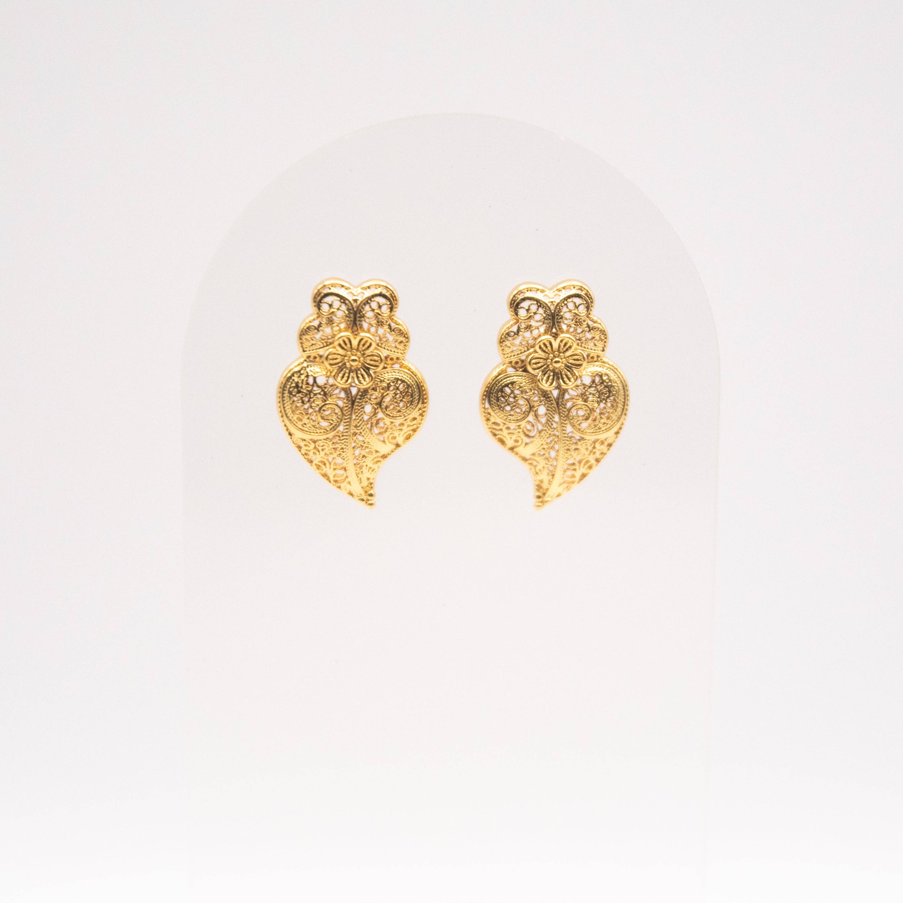 Casa Sofia - Wholesale Dangle Earrings - Traditional "Heart of Viana" earrings