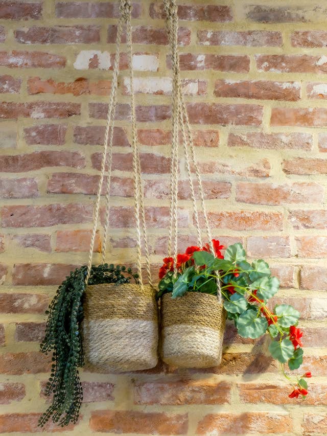 Pot de suspension en jute (ensemble de 3) (15 cm, 13 cm, 10 cm) pour la vente par Creation Jute