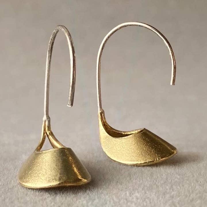 Mahnal Jewelry - Wholesale Dangle Earrings - Cradle Earrings0