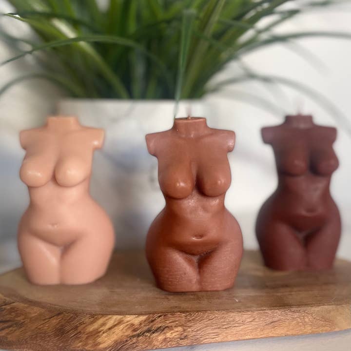 Lush & Lavish LLC - Wholesale Novelty Candle - Curvy Melanin Magic Candle