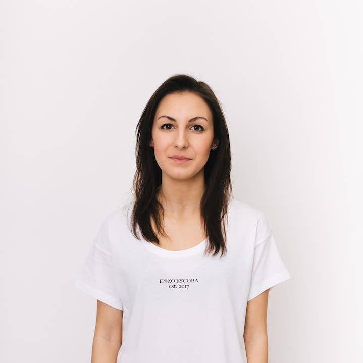 T-Shirt Bio-Baumwoll pour femme « Central » pour la vente par Enzo Escoba | est. 2017