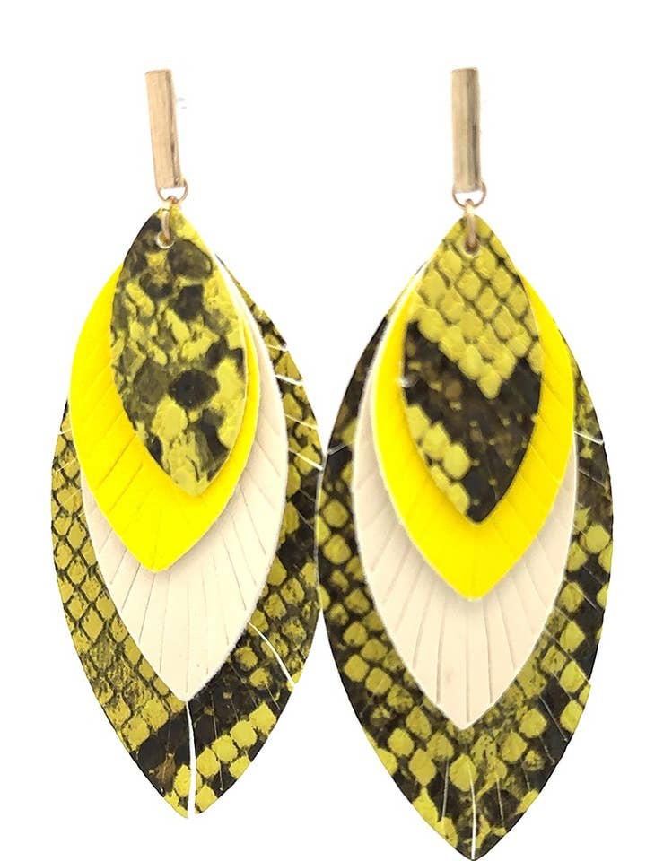 Glamour Dangle Earrings for wholesale by Urbanista Outlet