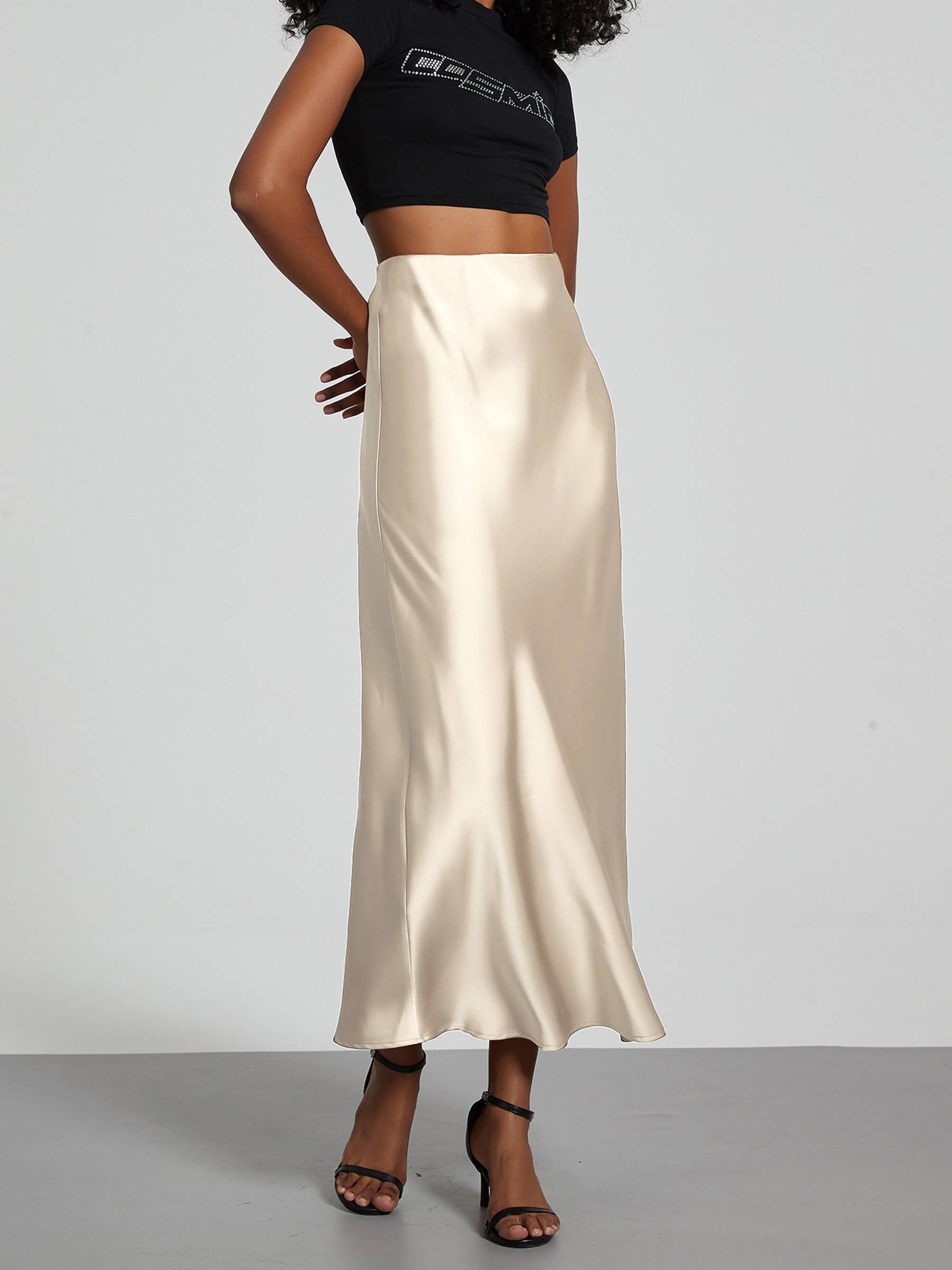 Wholesalesir - Wholesale Skirt - Women's - Solid Color Glossy Mid Length Skirt1