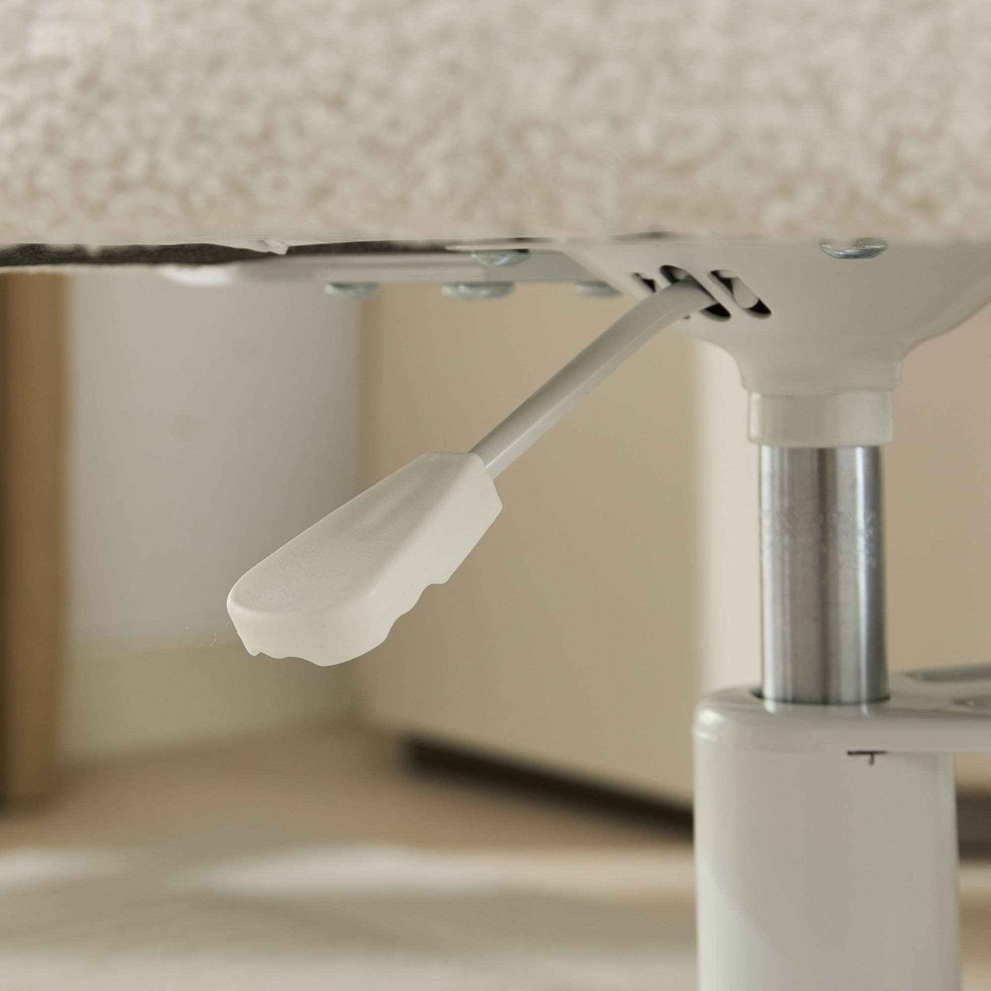 39F Inc. - Wholesale Chair - Meditation Chair Plus with Wheels, Cross Legged Chair, Ivory16