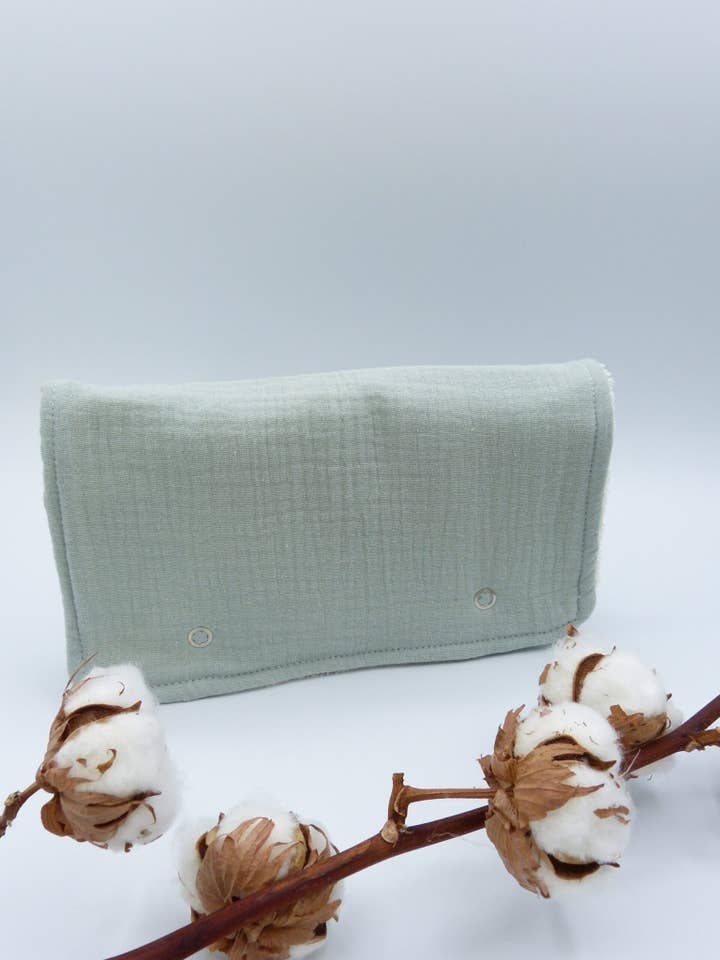 Rejsepusleunderlag i økologisk bomuld - Vandgrøn for engroshandel hos Tijala