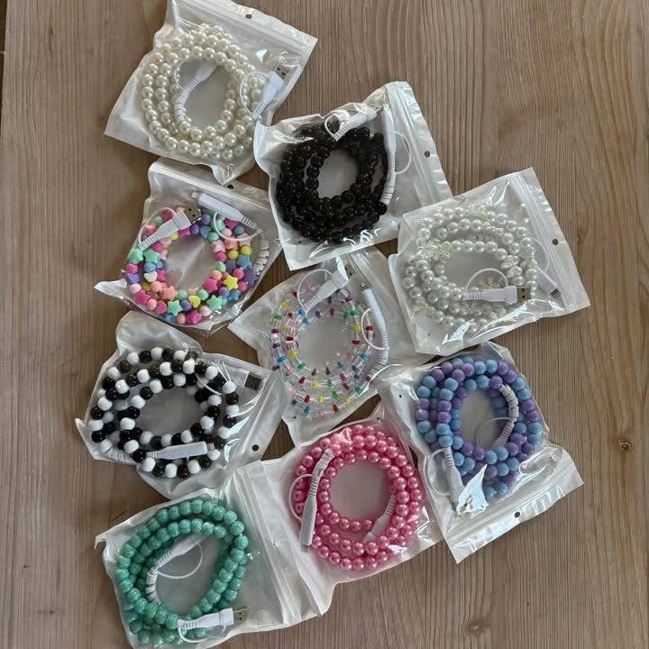 Stirling Thyme - Wholesale Decorative Tabletop Object - Beaded chargers - 3.5 ft