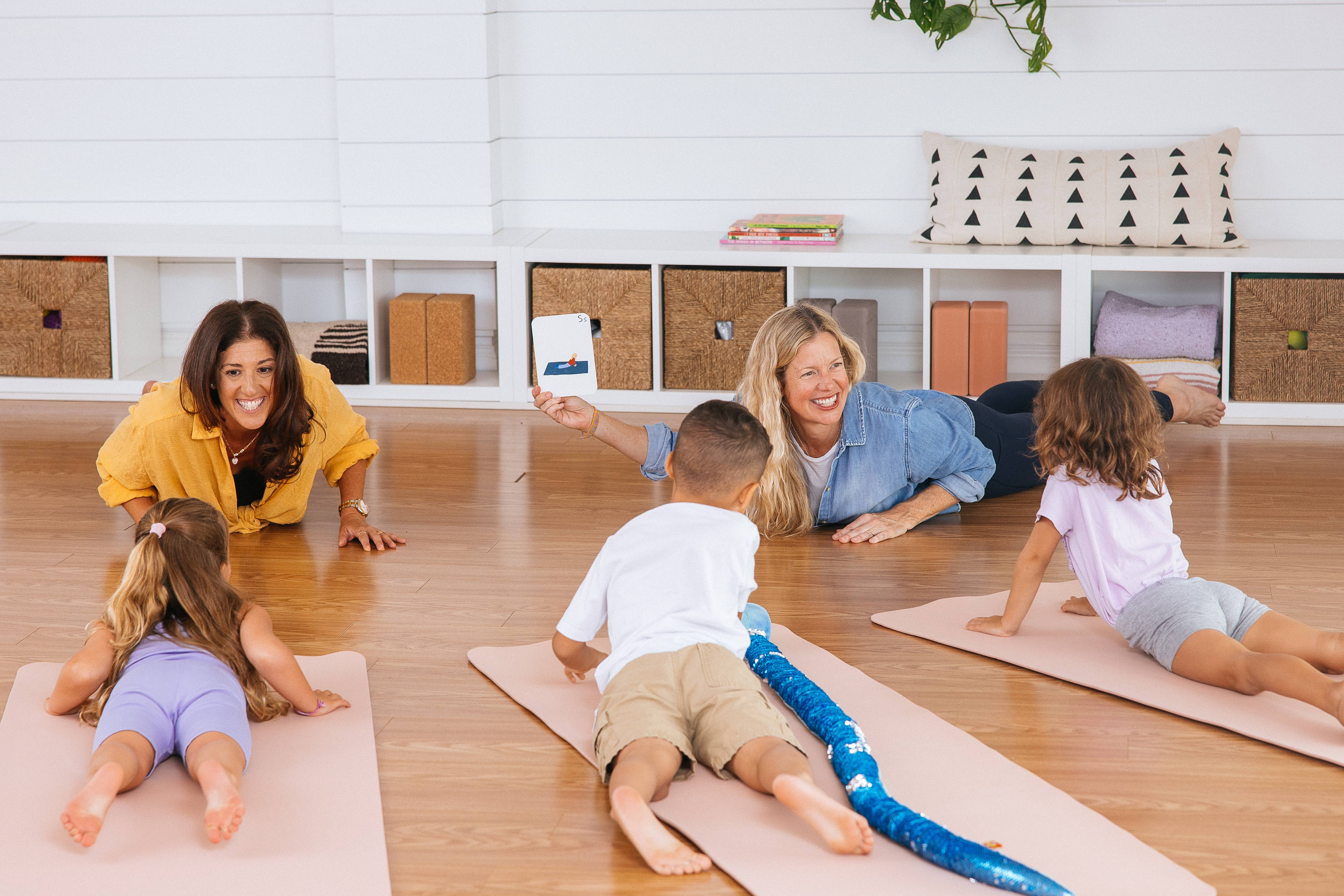 The Strong Learner - Wholesale Learning Cards - Kids & Baby - Alphabet Yoga Cards8