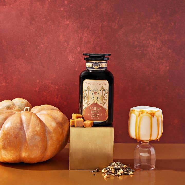 Pumpkin Spice Caramel Oolong for wholesale by Magic Hour