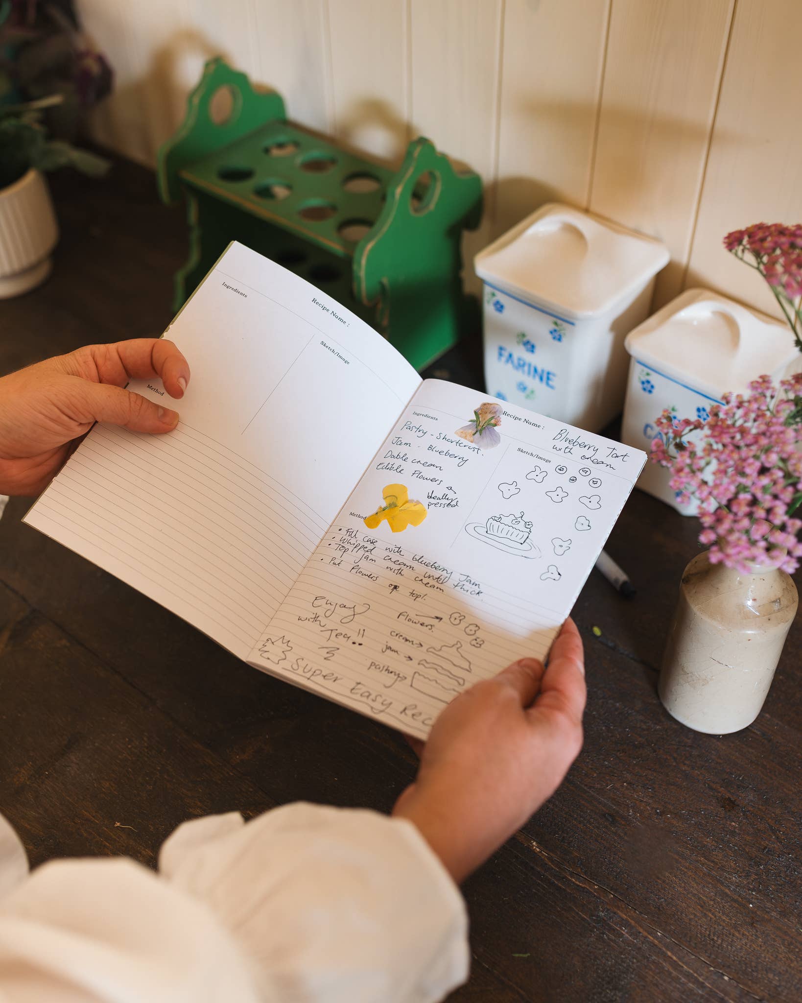 Studio Wald - UK Made - Wholesale Journal/Diary - Recipe Journal - Blumen1