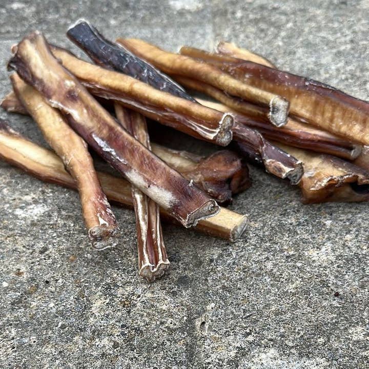 Skylos Foods – wholesale Pet treats – Dog – Pizzle (25-30cm) - pack of 42