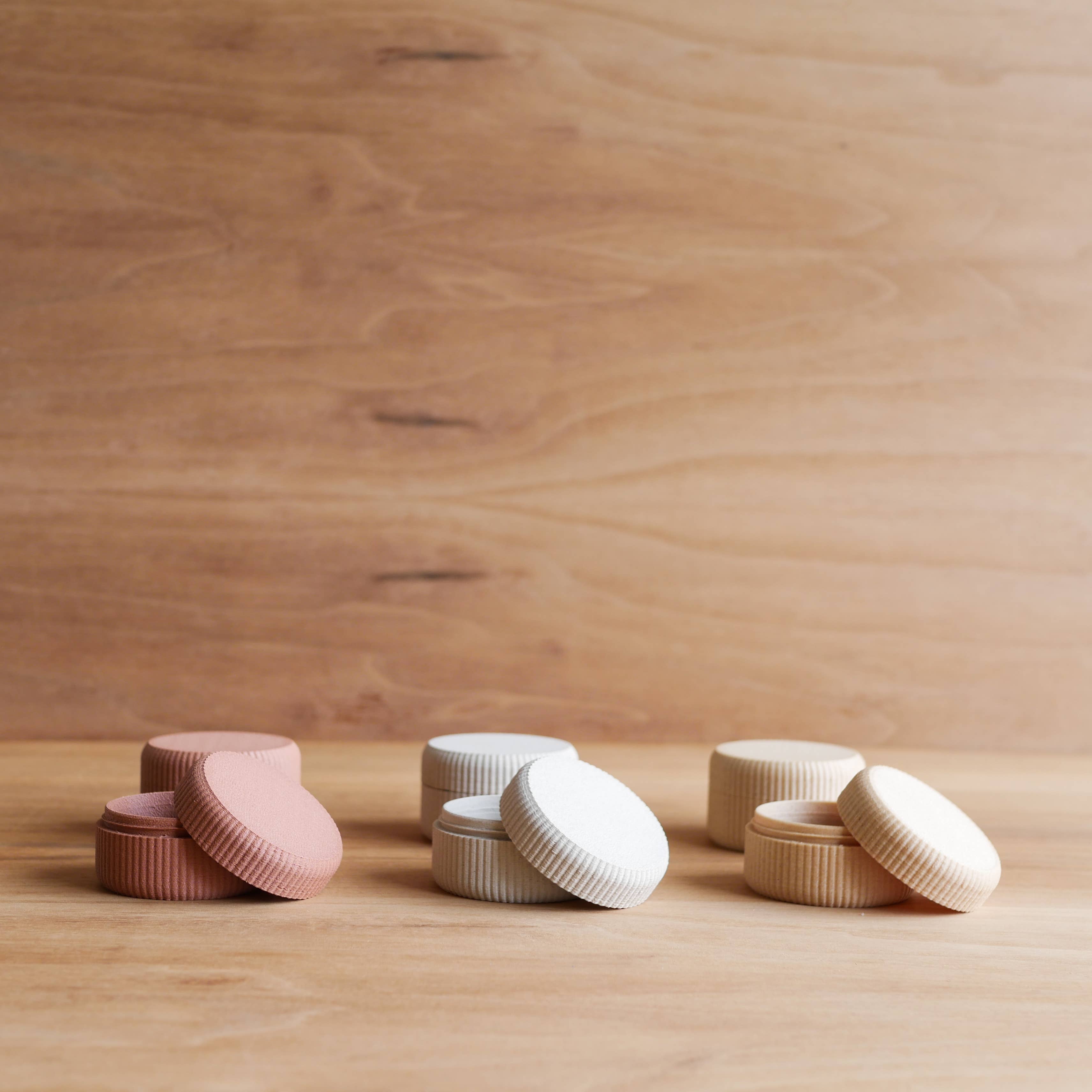 MINIMUM DESIGN - Wholesale Jewelry Box/Organizer - Small Jewelry Case / Travel case - perfect for small jewelry3