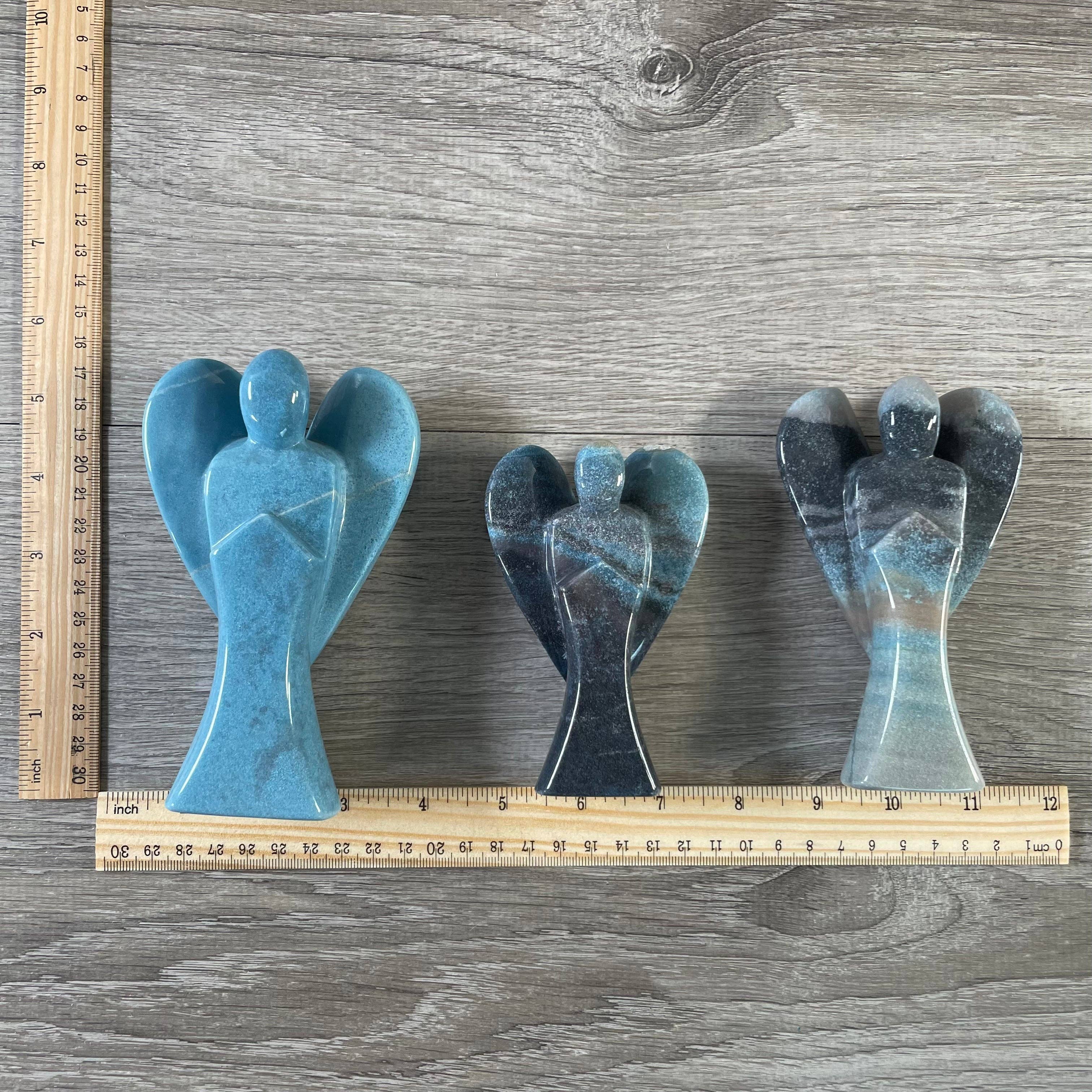 Keystone Crystals - Vente Pierre et cristal de spiritualité - Lot de 3 grandes figurines d'anges en pierres précieuses sculptées18