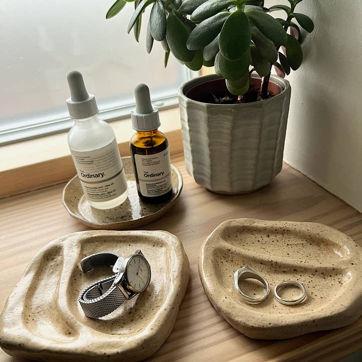 Minimial Ceramic Split Trinket Dish | Home Decor Plate for wholesale by Olu.T Designs