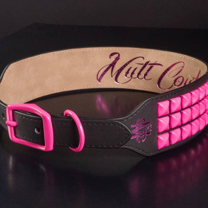 Mutt Couture - Wholesale Halsband - Hond - Zwarte leren hondenhalsband met roze studs
