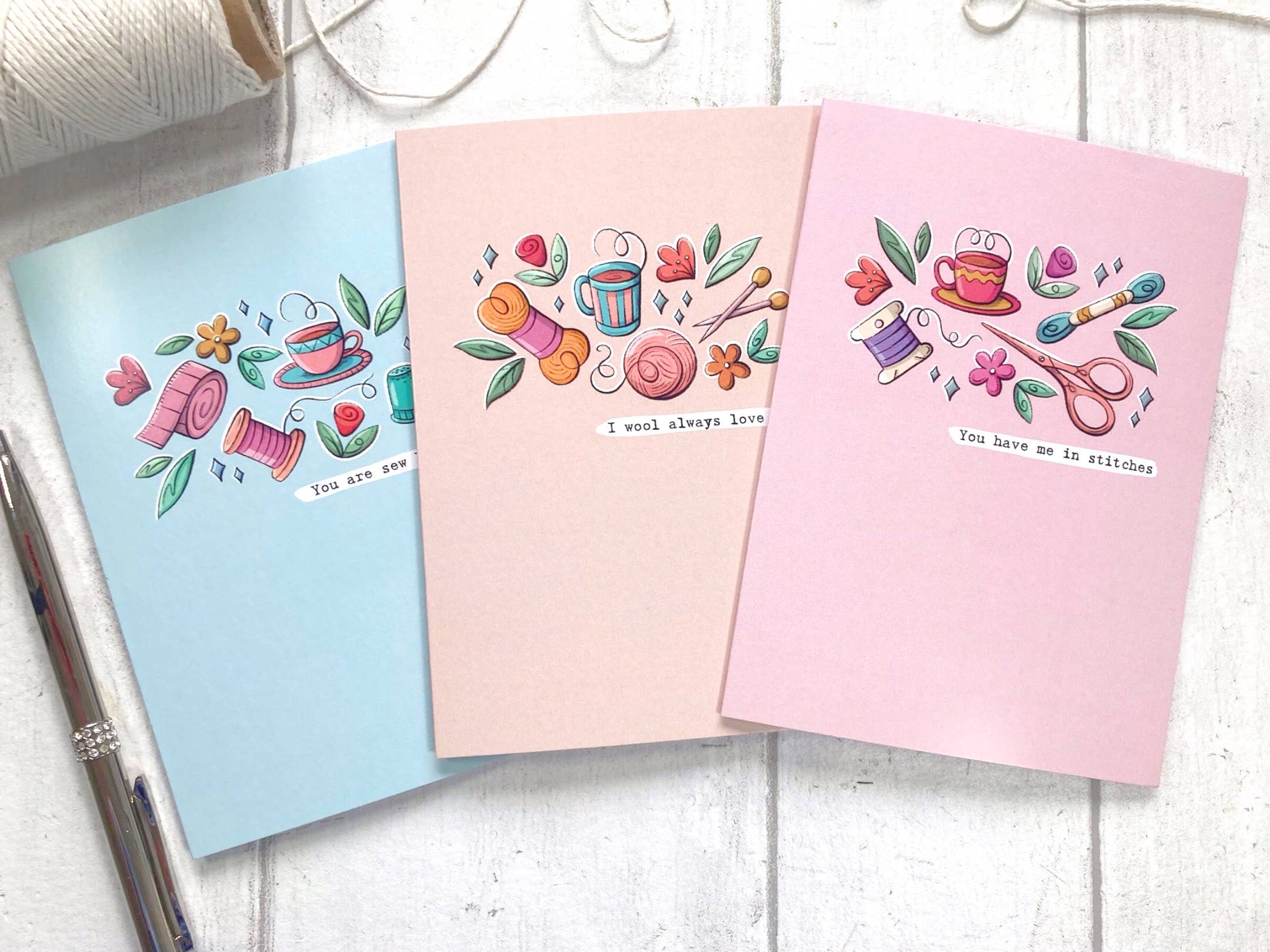 Little Green Stitches - Venta al por mayor Tarjetas de felicitación - Tarjeta de felicitación artesanal con diseño de tejido y crochet3