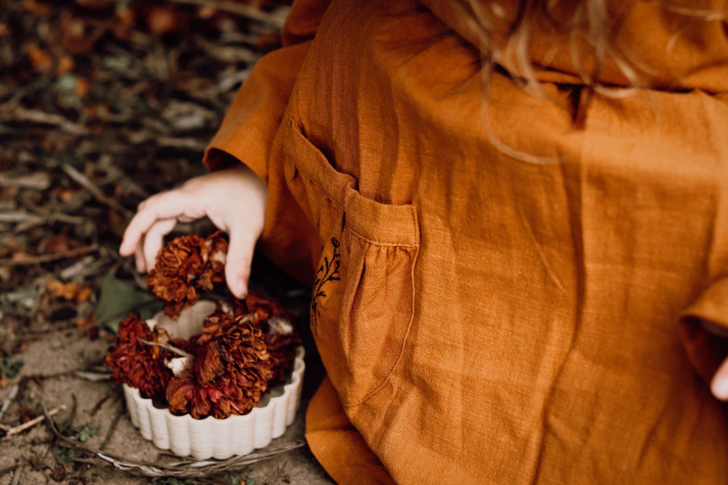 Kinfolk Pantry - Wholesale Toy set – Kids - Pie Mould - Eco Sensory Tool1