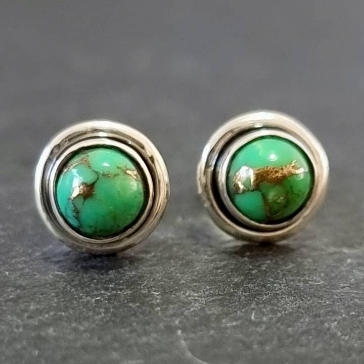 Pendientes de botón de turquesa de cobre verde redonda, plata de ley 925, S16GCT para venta al por mayor de Mistry Gems