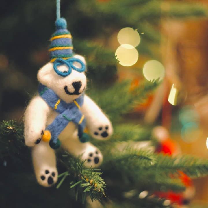 Felt So Good – wholesale Prydnad – Handgjord filt Cosmo isbjörnen juldekoration4