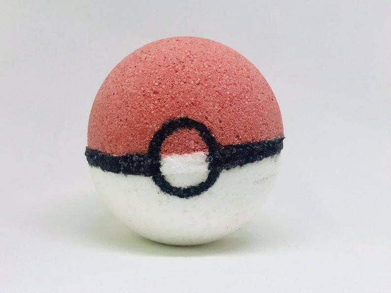 Yours Truly Bath Co – wholesale Bath bomb/fizz – Poke-Bomb Toy Bath Bomb2