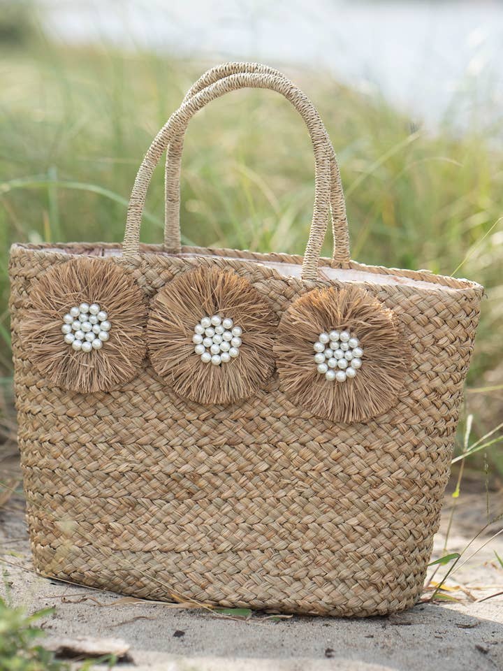 AMARI WOVEN PALM LEAF BEACH TOTE for wholesale by All In The Detail