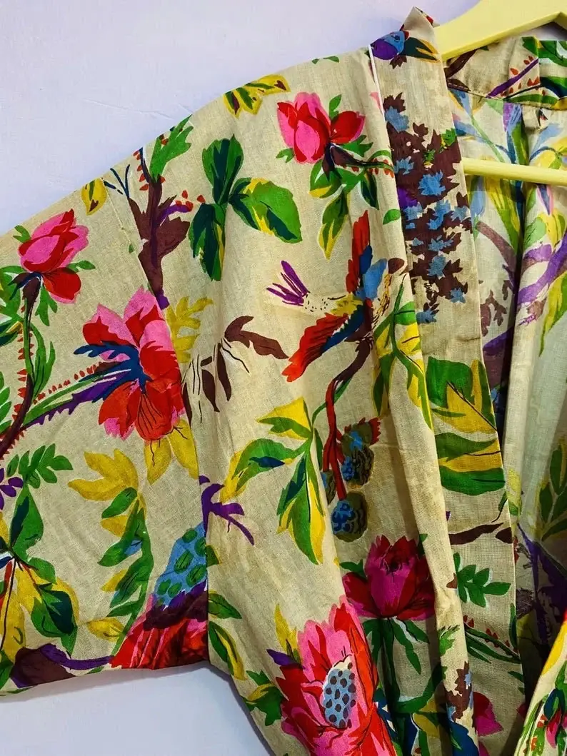 GYPSY STUDIO – Kimono - Mulher por atacado – Robe Curto de Algodão com Estampa Floral de Pássaros5