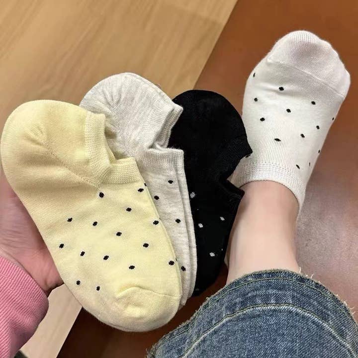 Sweetkama - Wholesale Socks – Women's - Ladies Color Block Polka Dot Knit Boat Socks SKAS500068