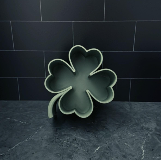 Peachy Pilea - Wholesale Plant Pot - Four Leaf Clover Planter | More Colors Available2