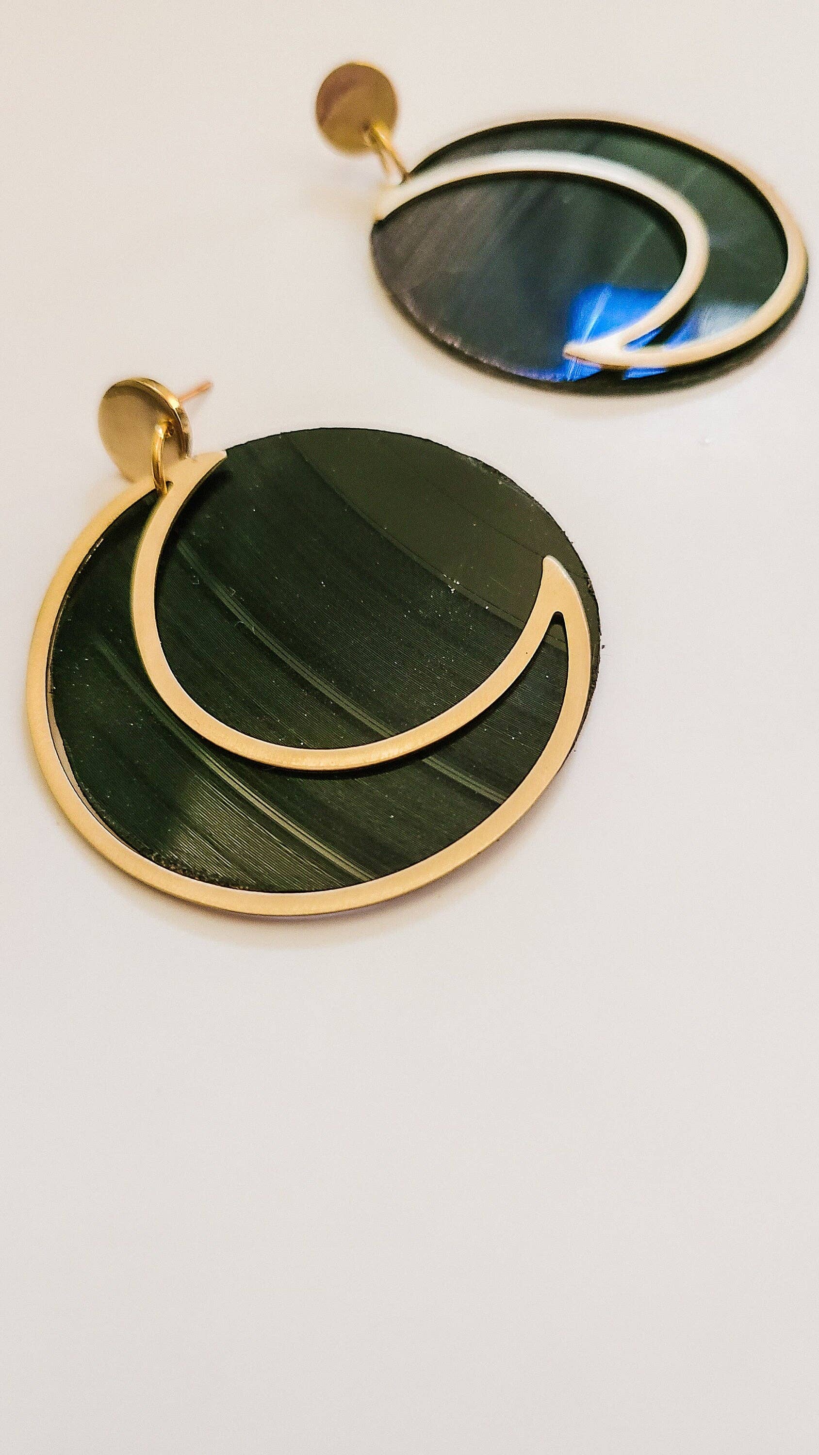 PNDLTN + CO – Großhandel Ohrhänger – Crescent Moon recycelte Vinyl-Schallplatten2