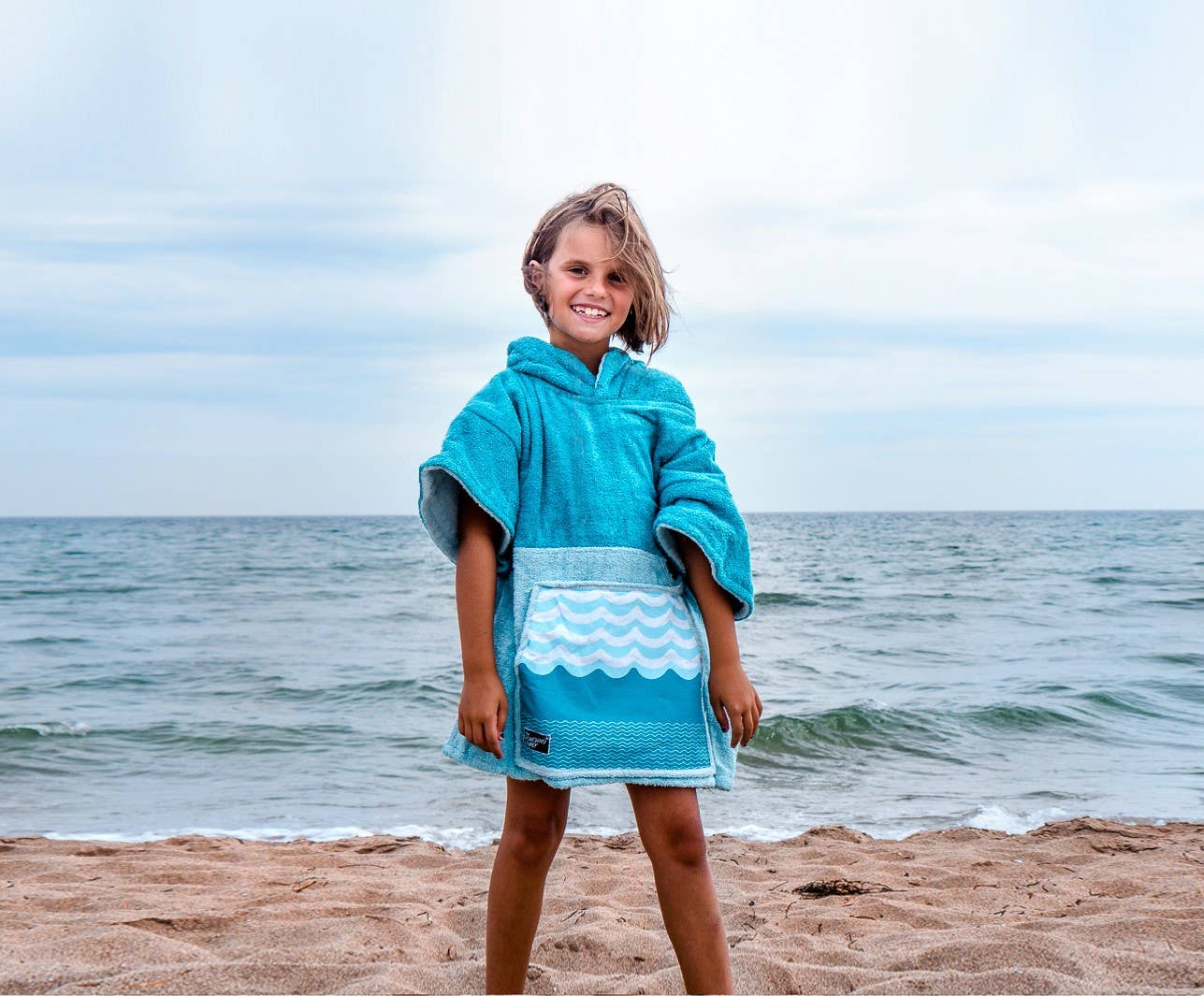 Inventsports Limited - Wholesale Poncho Towel - Kids & Baby - Wave-Hawaii MINI - Kids' Beach Poncho and changing robe