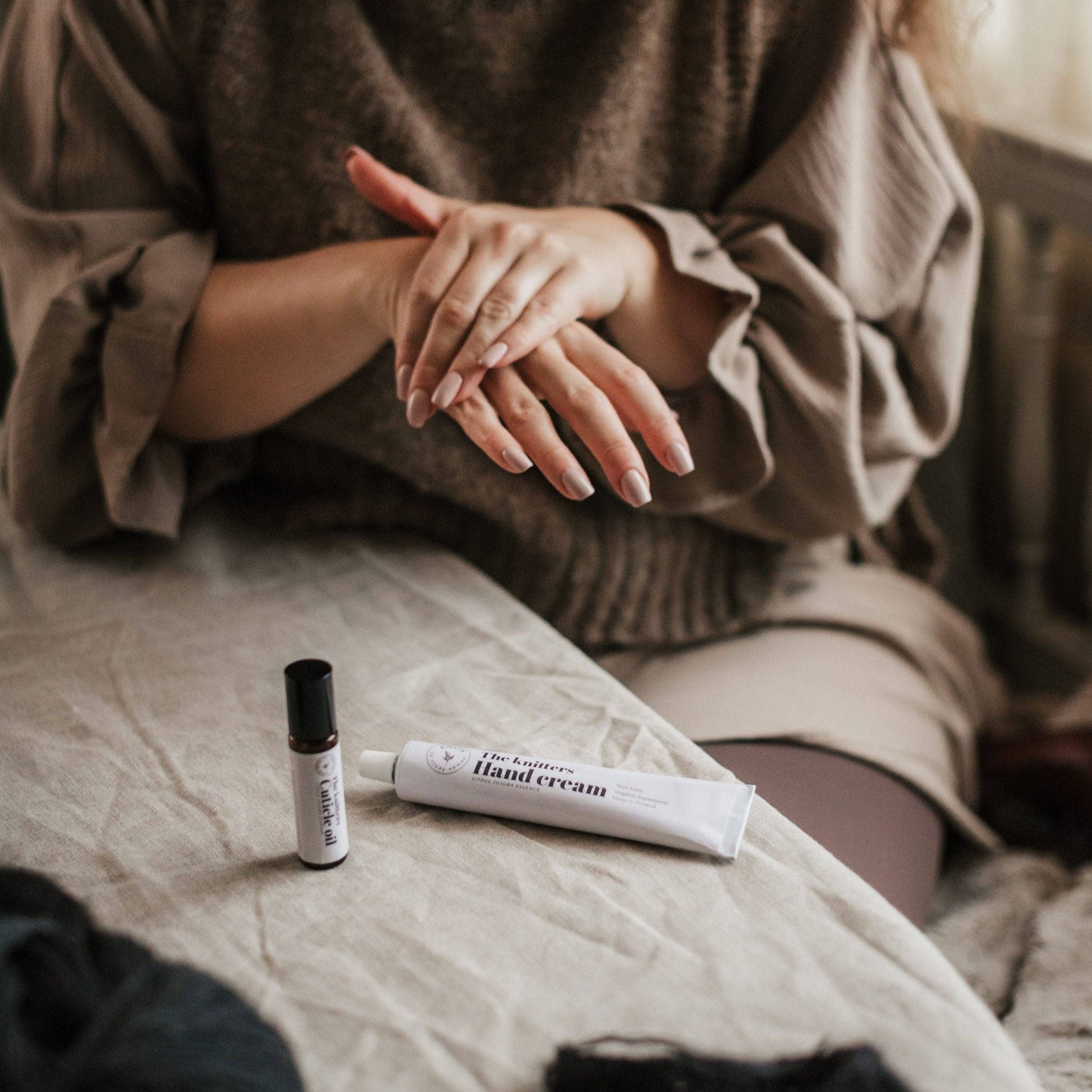 KNITS by ce AB - Wholesale Hand Cream/Lotion - Hand care set for Knitters5