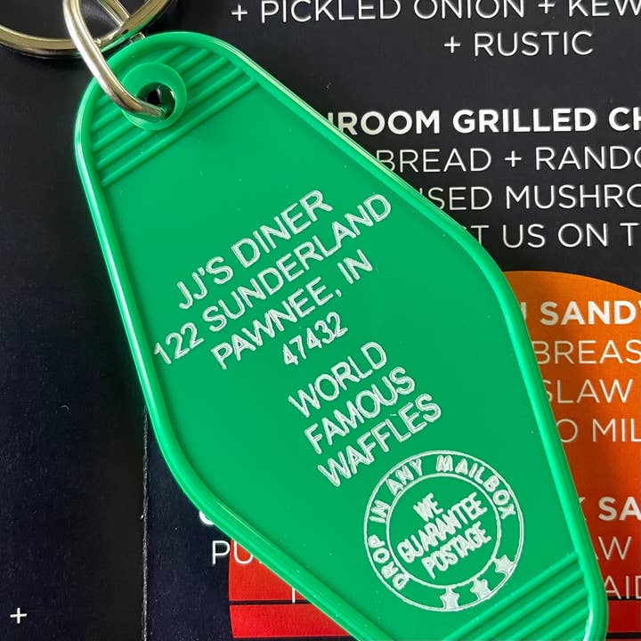 Motel Key Fob - JJ's Diner (Parques y Recreación) para venta al por mayor de The 3 Sisters Design Co.