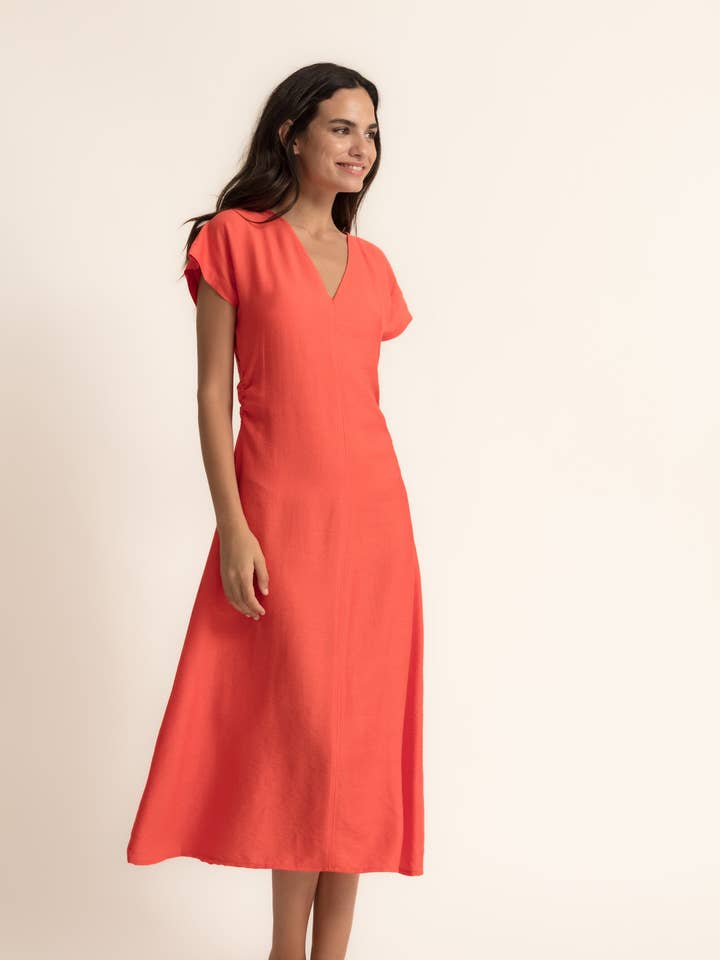 VESTIDO EVASÉ FRUNCIDO EN CINTURA B2B para venta al por mayor de CMS Love