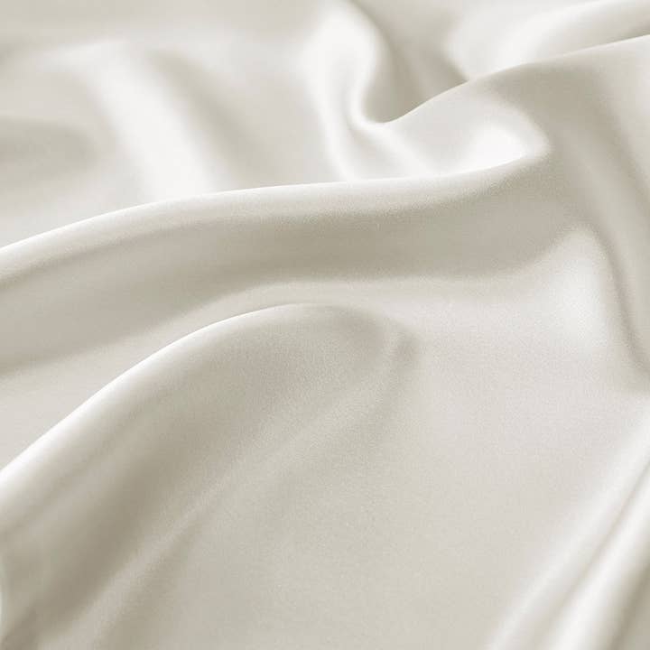 Olliix - Wholesale Bedding Pillowcase/Sham - Mulberry Silk Luxury Single Pillowcase, Ivory2