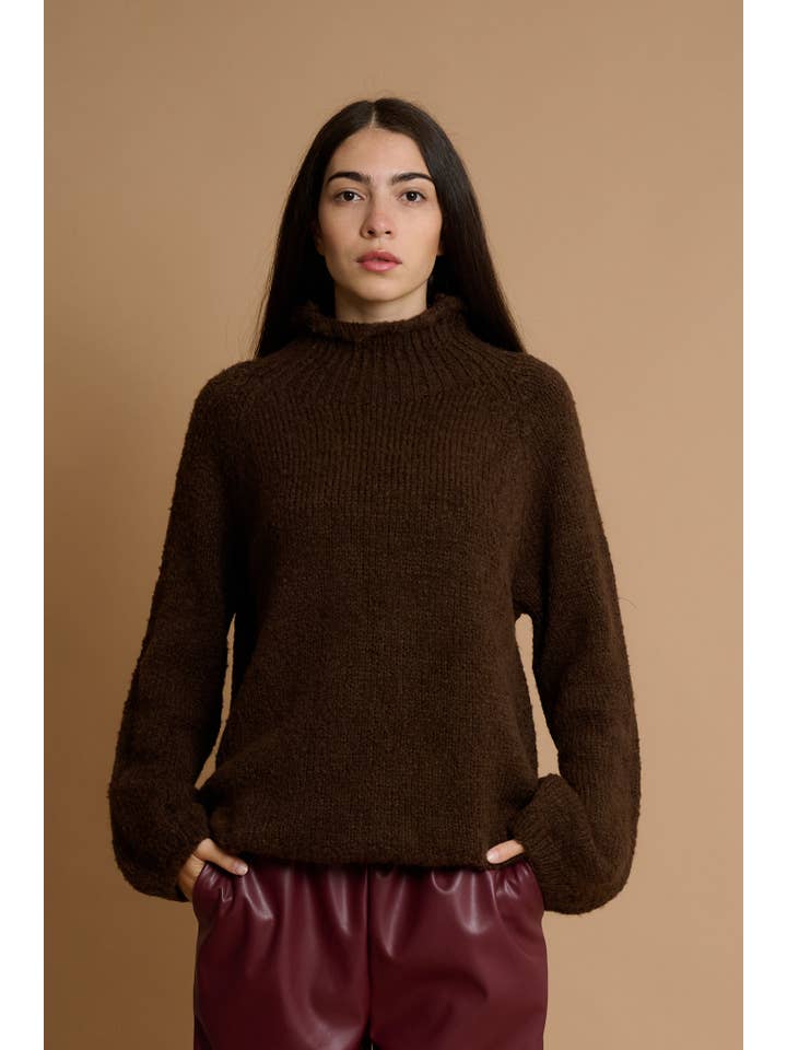 AMELÉ - Wholesale Knit Sweater - Women's - Chunky knit sweater3