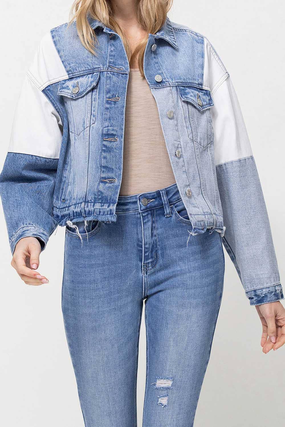 DENIM FARVEBLOK PATCHWORK OVERSIZE CROP DENIM JAKKE V2727J for engroshandel på Faire1
