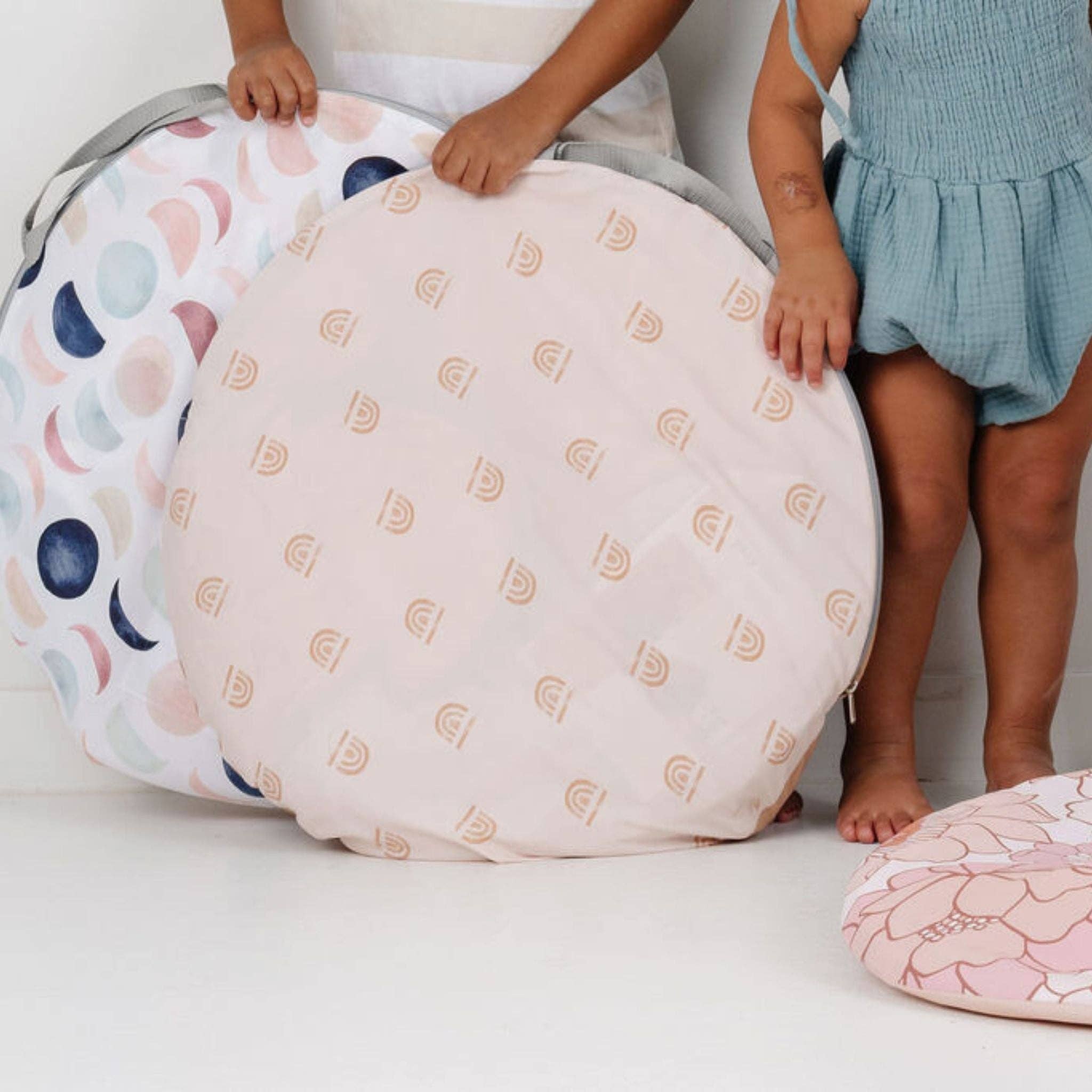 Toki Kids - Wholesale Tent - Kids - Rainbow Peach Play Tent6