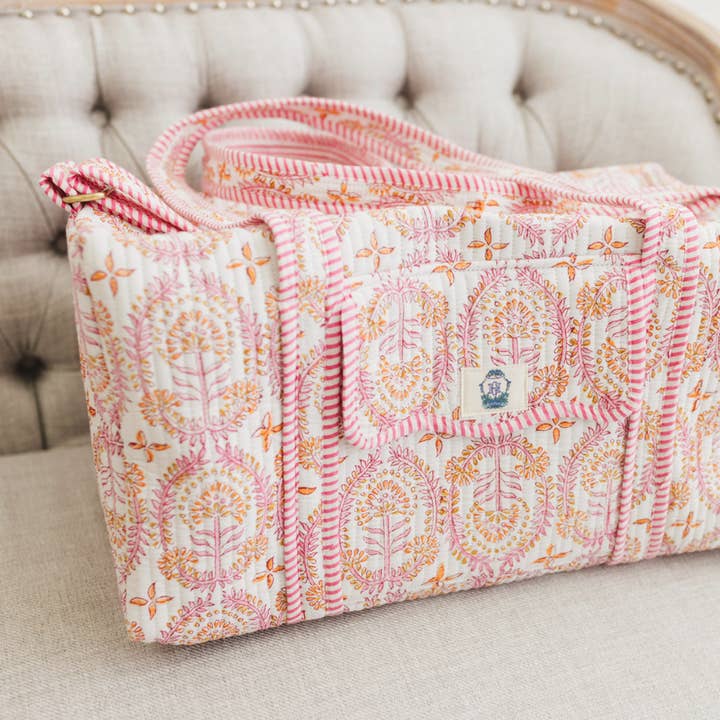 Heart of Grace - Wholesale Weekender Bag - Women's - Block Print Large Scalloped Quilted Duffle Bag | Dahlia0