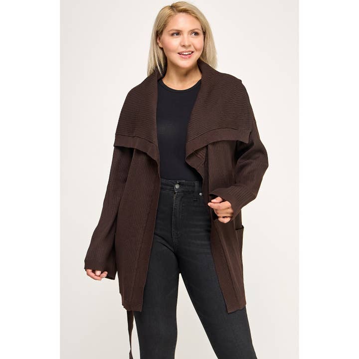 GROTE MAAT OPEN VOORZIJDE STRIKRIEM GROTE KRAAG VEST CARDIGAN voor wholesale door Curve Market