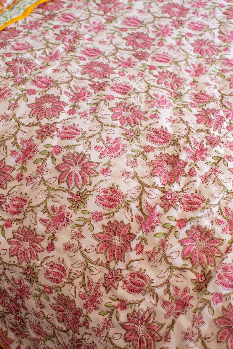 The India Shop – wholesale Quilt – Urchfont Quilt2