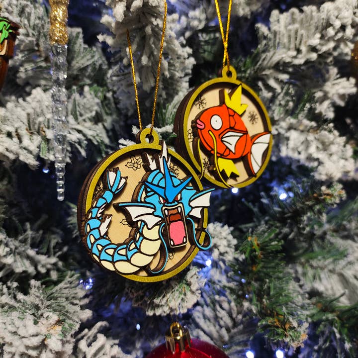 Herbs&Belles - Wholesale Ornament Set - Wooden Colorful Pokémon Christmas Ornaments Magikarp Evoluti