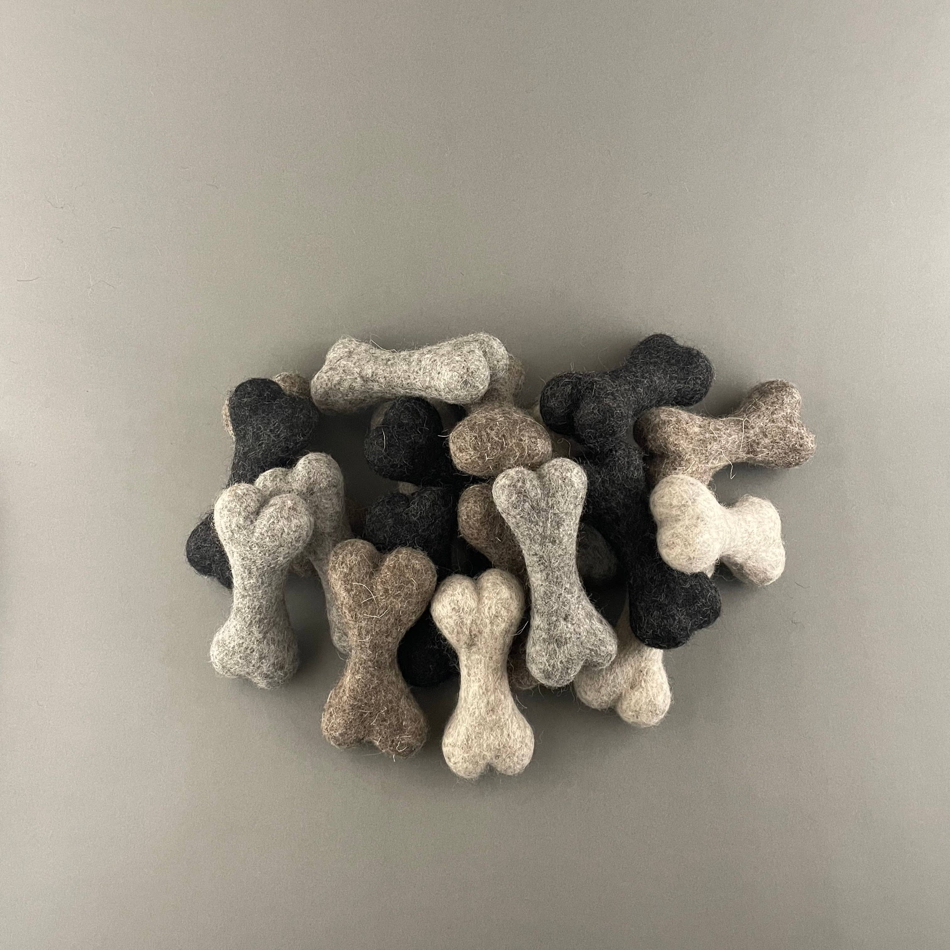 Pawsome Pet Toys - Wholesale Pet Toy - Dog - Small dog toy, Handmade wool bone for dogs, ONE PIECE3