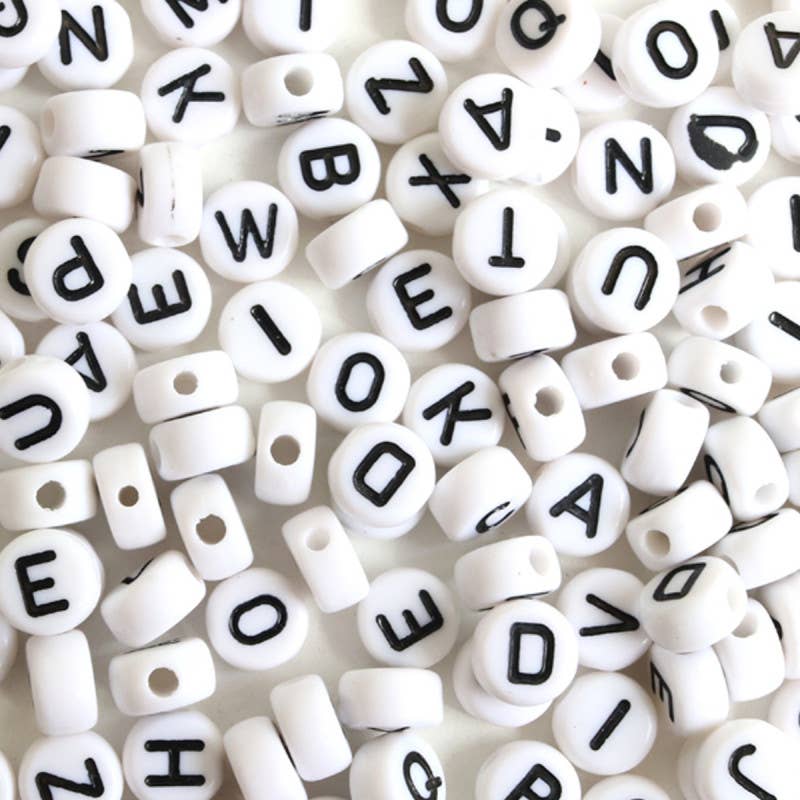 La Petite Épicerie – Großhandel Perlen – Buchstabenperlen-Set – Weiß und Schwarz3