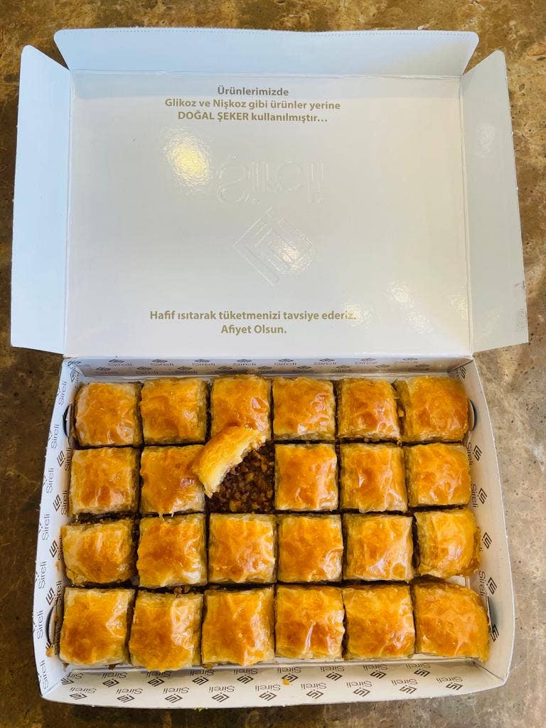 Aladdin - Wholesale Cookie - Sireli | Vegan Walnut Baklava (1.4 Kg)1