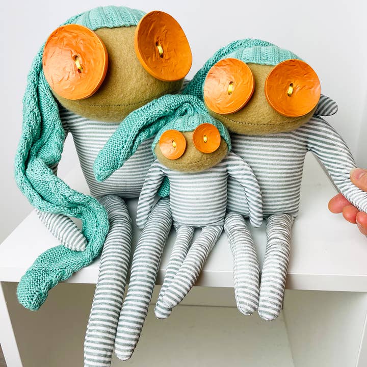 Ruby Ruth Dolls - Wholesale Decorative Tabletop Object - Malcolm, ornamental collectable art doll2